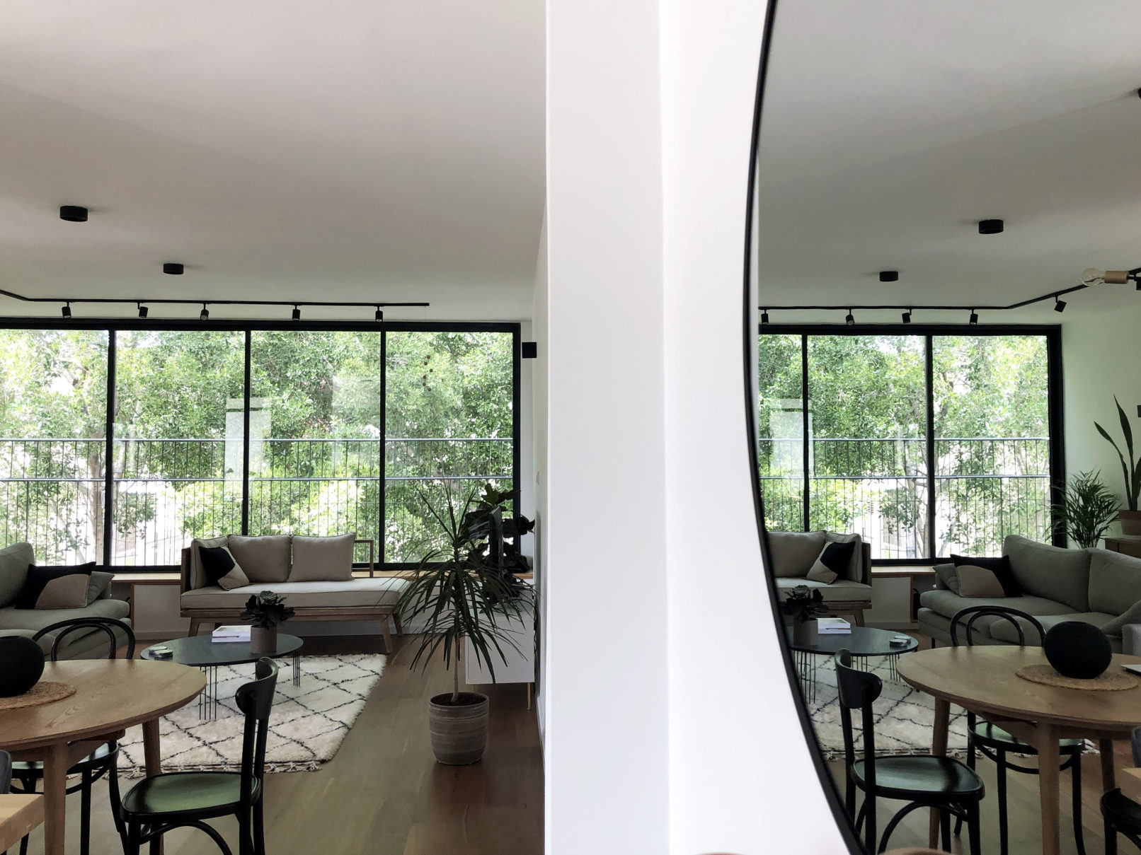 Apartment in Givatayim - Living Room - 3