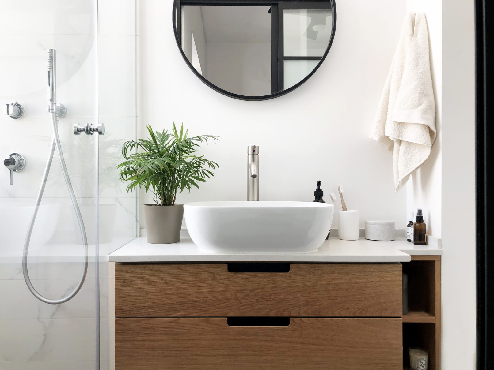 Apartment in Givatayim - Bathroom - 5