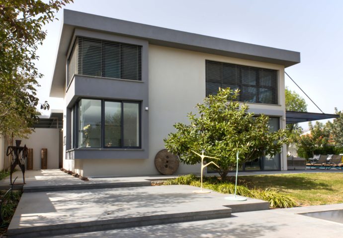 Villa in Maccabim - Outside - 1