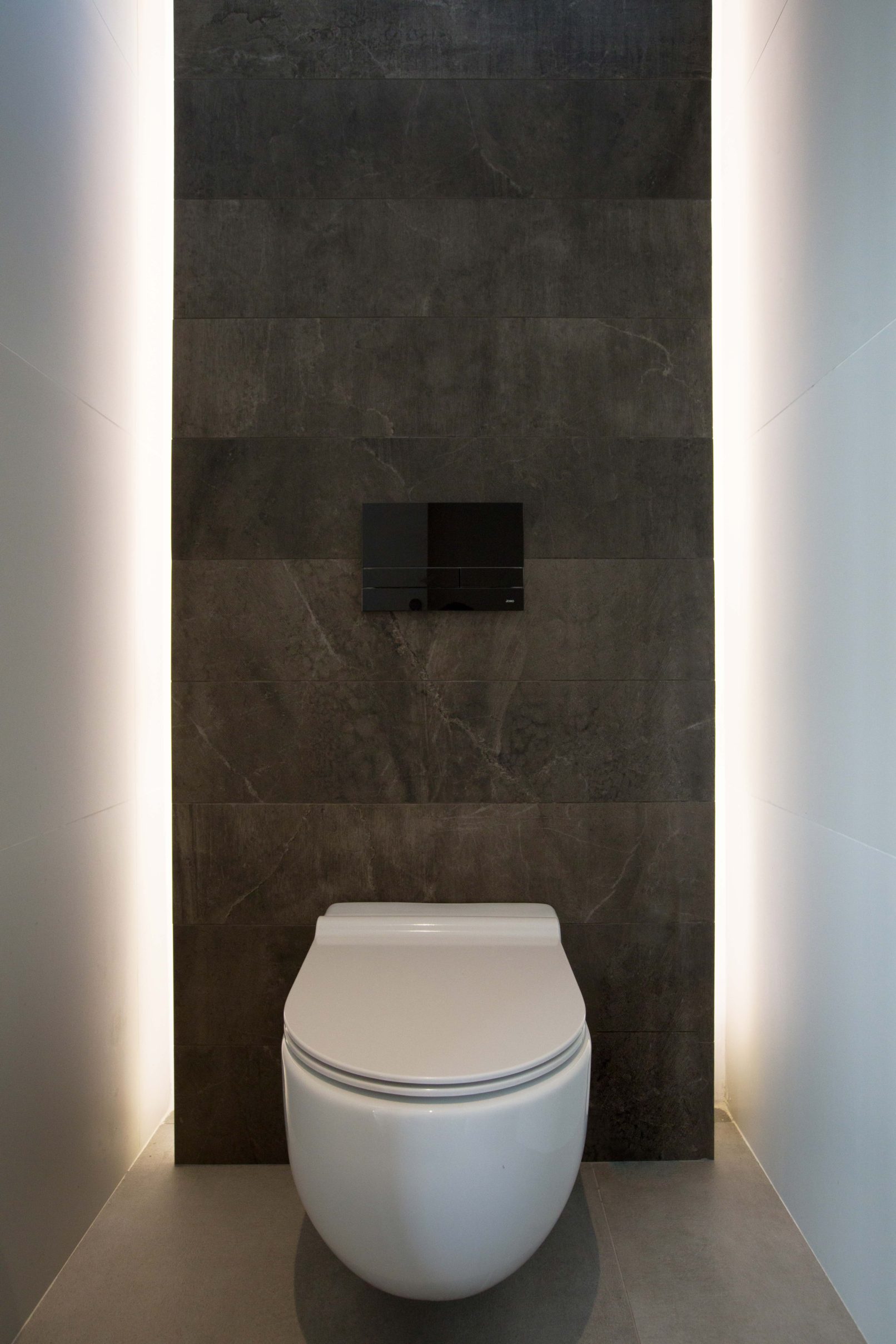 Villa in Kfar Bin Nun - Guest Bathroom - 1