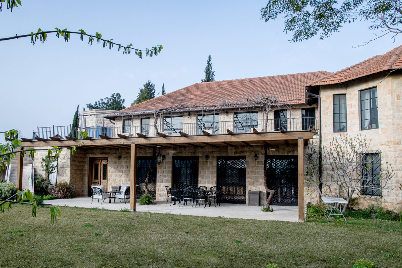 House in Beit Zayit - Garden - 3